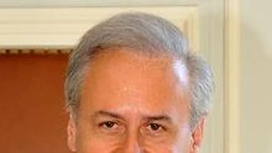 Juicio en Francia a un exministro acusado de violaciones. Fotografía/Wikipedia