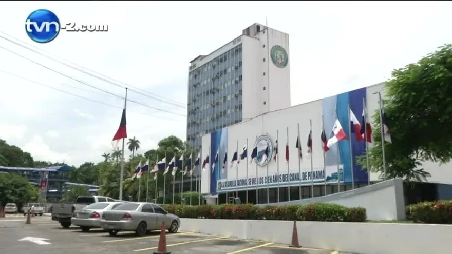 Políticos reaccionan ante fallo de la Corte que no admite investigar a diputados