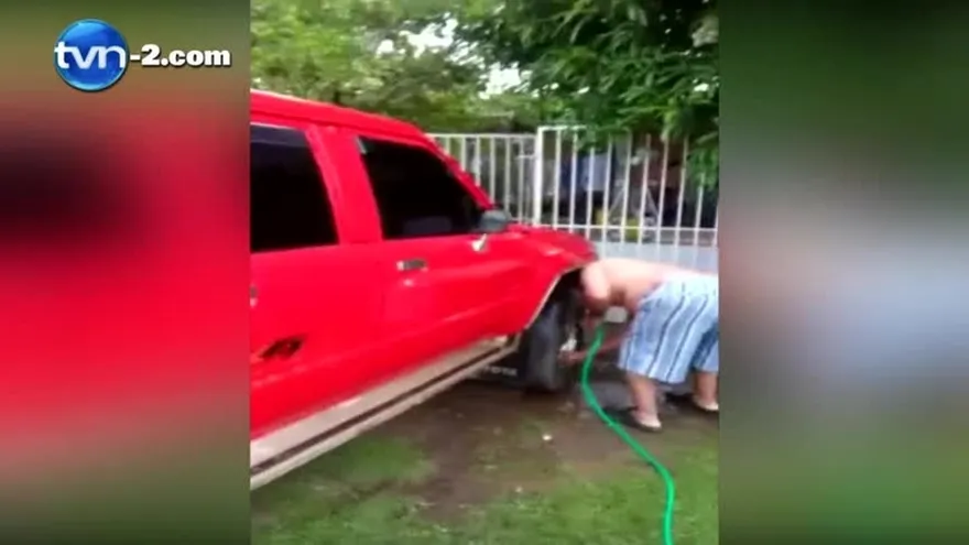 Vecinos en Los Santos se enfrentan verbalmente por consumo irresponsable de agua