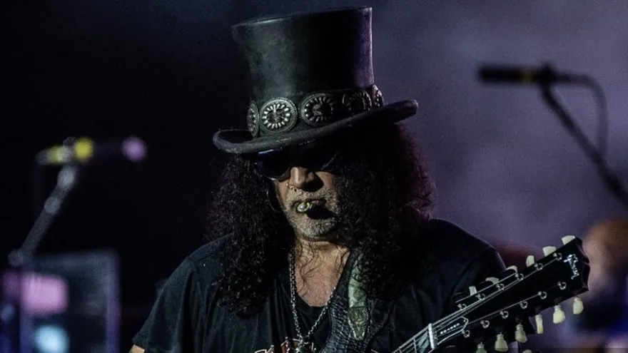 Saul Hudson, también conocido como Slash, guitarrista principal de la banda estadounidense de hard rock Guns N' Roses