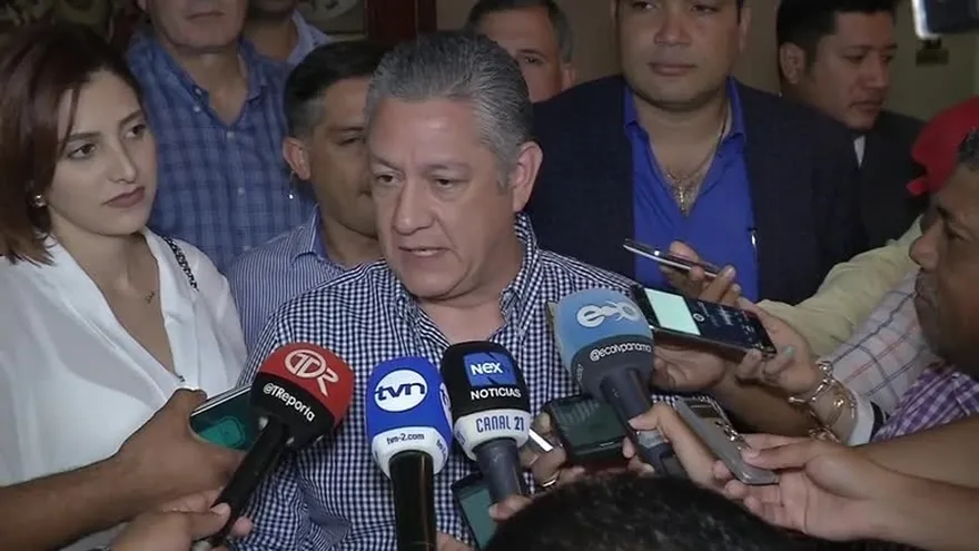 Diputados del Partido Panameñista apoyan reelección de Ruben De León en la AN
