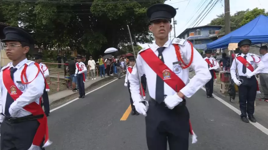 Desfile por los 53 años del corregimiento Victoriano Lorenzo