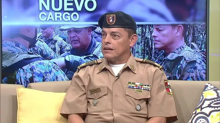 Frank Ábrego se va del Senafront, pero seguirá como funcionario