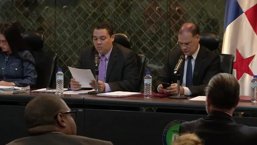 Debaten proyecto de reformas electorales