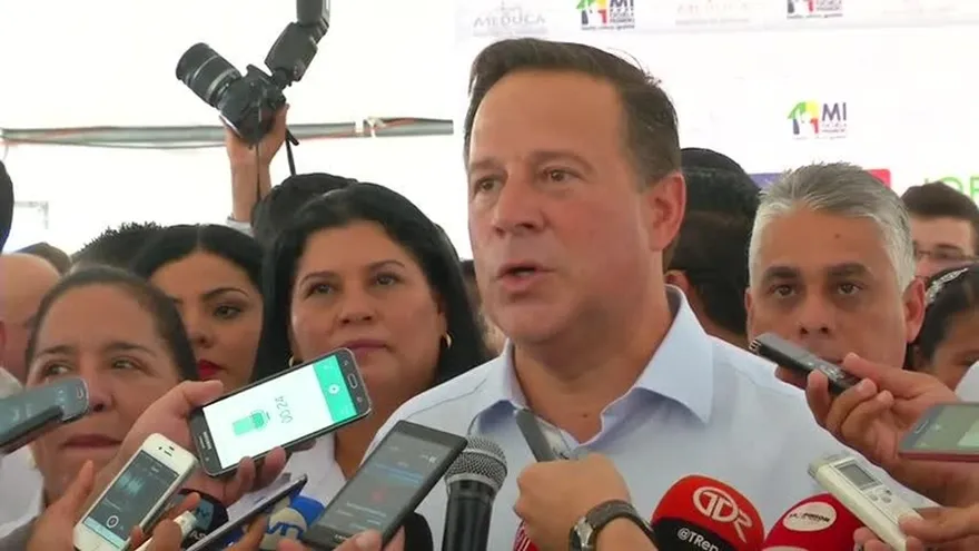 Presidente Varela recorrió escuelas en San Miguelito