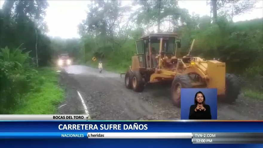 Carreteras afectadas por lluvias en Bocas del Toro