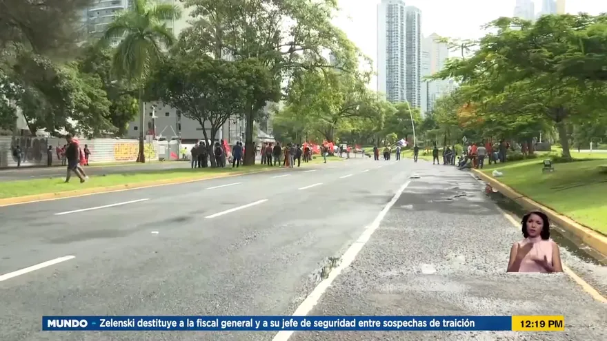 Caos en la capital por diversos cierres y protestas
