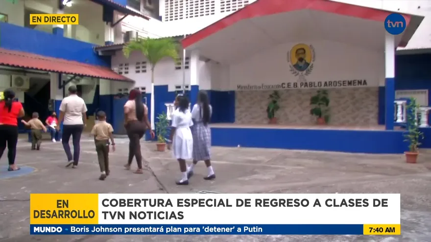 Ministra de Salud habla de la vacunación a estuantes