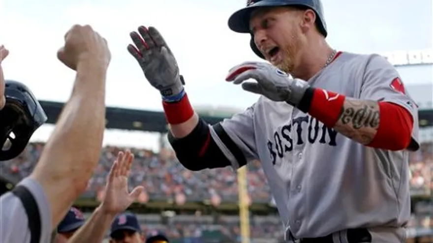 Jonrones allanaron el triunfo de los Medias Rojas