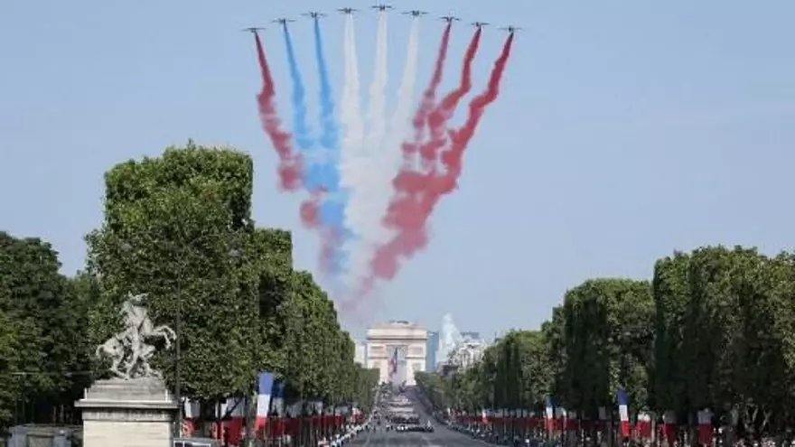 París celebra fiesta nacional antes de la final del Mundial