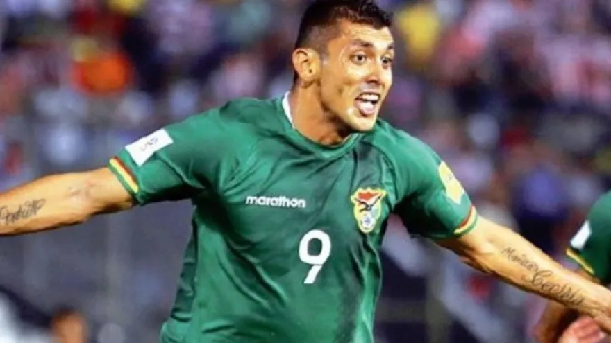 Espiando al rival, el 9 de Bolivia, Yasmani Duk, el referente gol de la verde