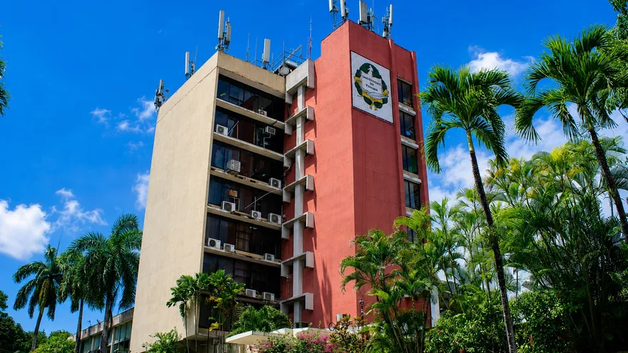 Universidad de Panamá retomará lases presenciales de forma escalonada