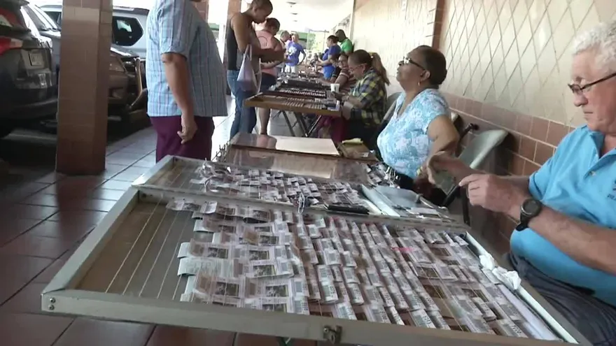 Autoridades siguen sin ubicar a vendedora de lotería desaparecida