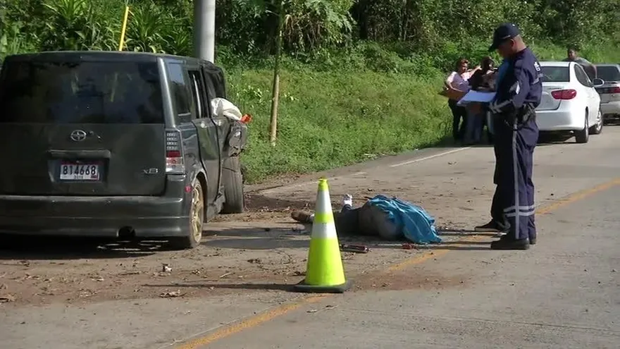 Vuelco en Chilibre deja como resultado un muerto