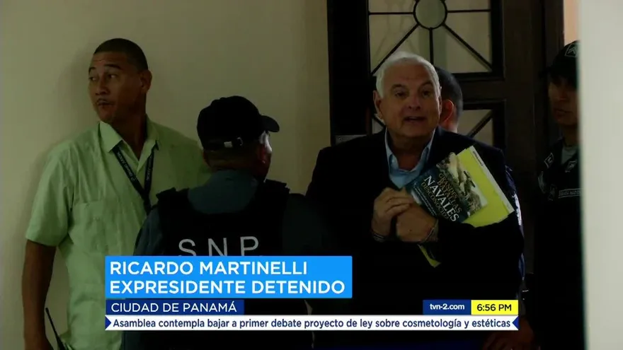 Querellantes por caso pinchazos exigen millonaria indemnización