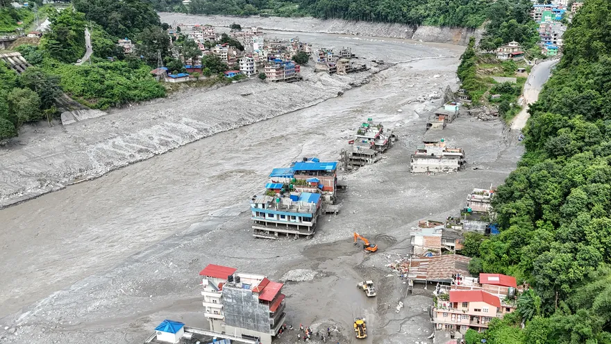 Glacier collapse likely triggered Nepal and Tibet disaster, experts say