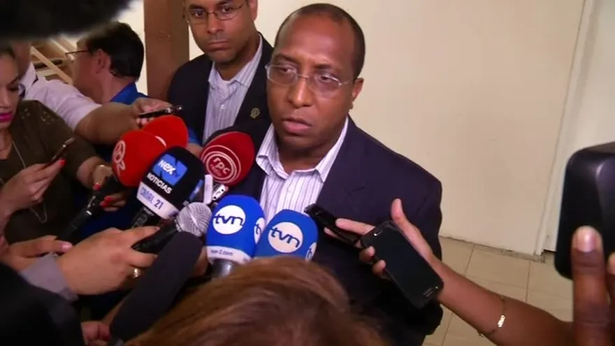 Realizan allanamiento en depósitos de Mossack Fonseca de Parque Lefevre