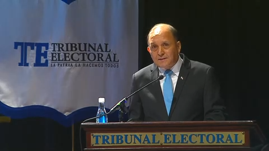 Convocatoria a elecciones generales para el 5 de mayo de 2024