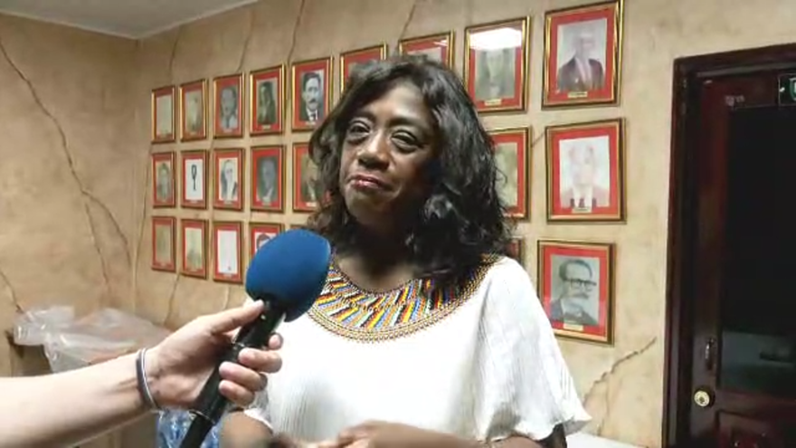 Ministra de Educación Lucy Molinar.