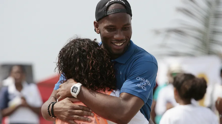 Drogba pide en Colombia que promuevan la paz | Agencias