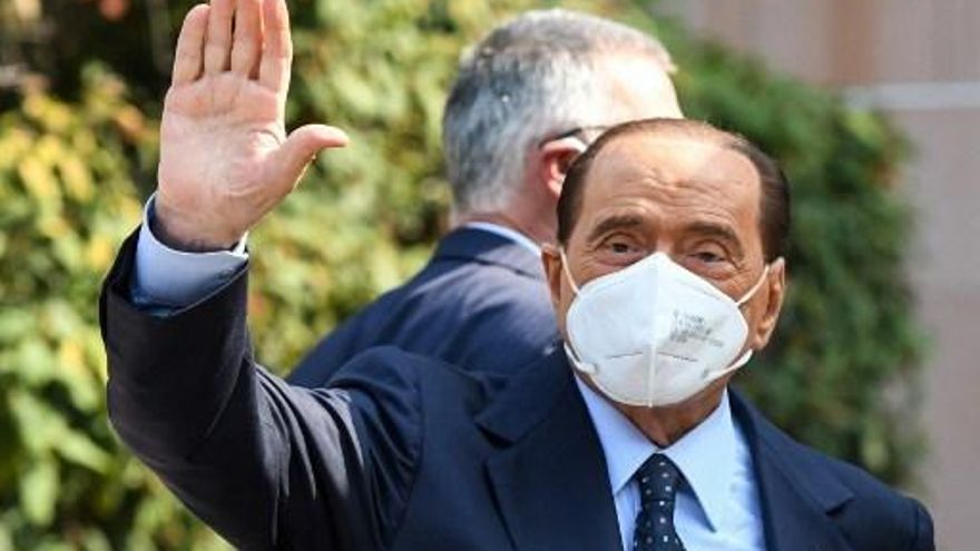 El exjefe del gobierno italiano Silvio Berlusconi