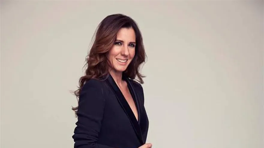 Fotografía cedida por Warner Music, fechada el 21 de marzo de 2018, de la cantante española Diana Navarro durante una sesión fotográfica en Cuidad de México (México).