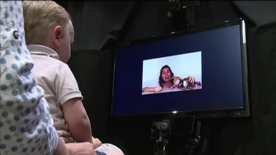 Bebés que ayudan a la ciencia en Babylab