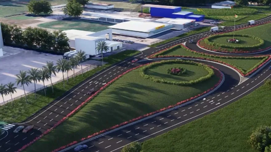 MOP avanza en licitación de la vía CPA – David – Frontera tras reunión con ocho empresas interesadas