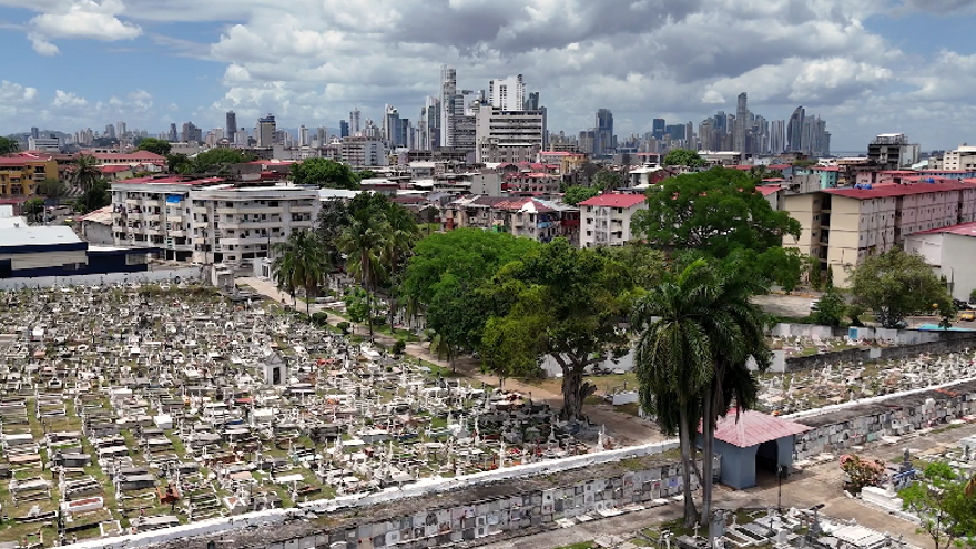 Vista aérea del Cementerio Amador