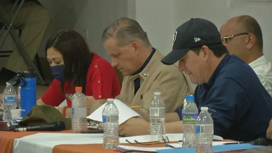 Mesa de diálogo en Coclé