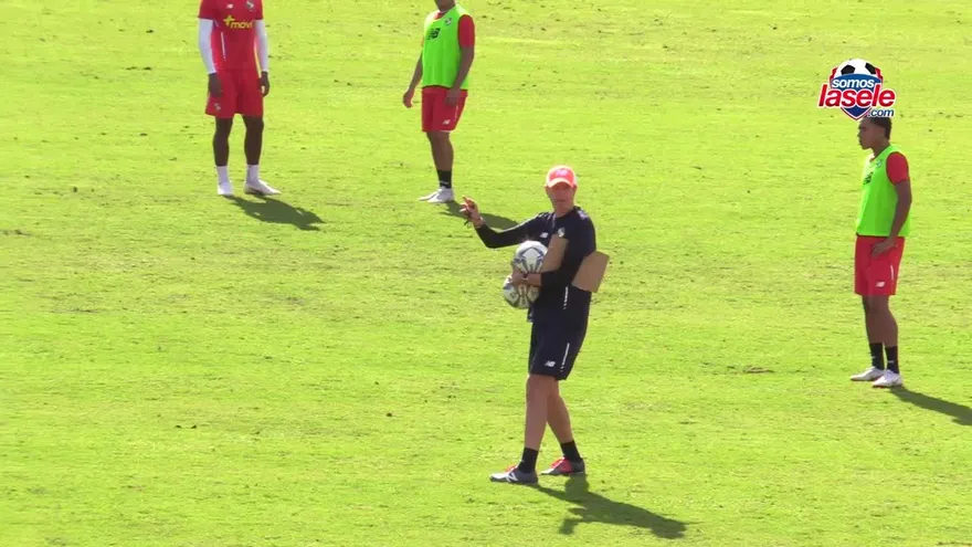 Gary Stempel confirma cómo jugará Panamá contra Venezuela