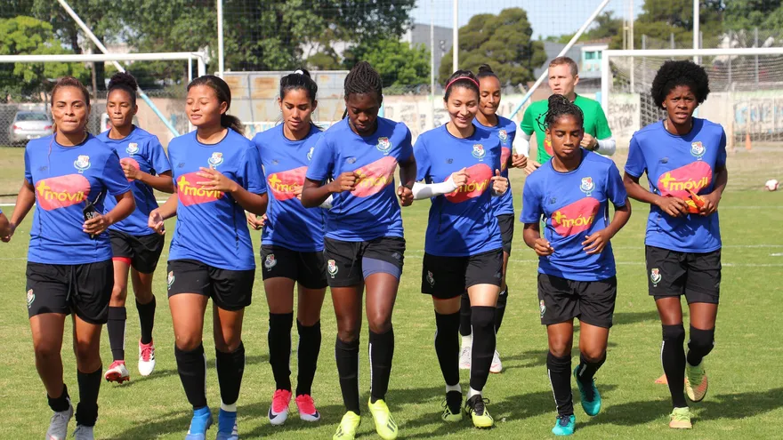 La selección de Panamá femenina, hará reconocimiento de cancha este miércoles