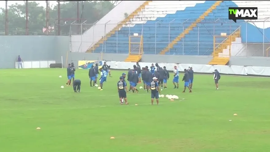 La Selección de Honduras se prepara para enfrentar a Panamá