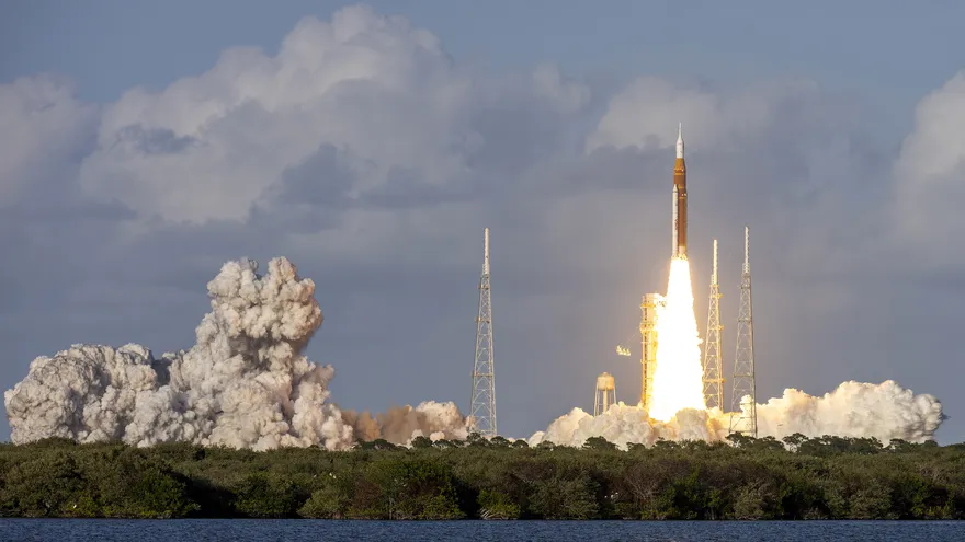 Lanzamiento de la misión Armis II