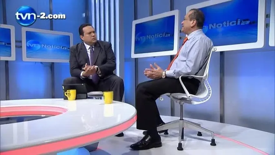 Destituciones fueron pase de factura: Comenenal