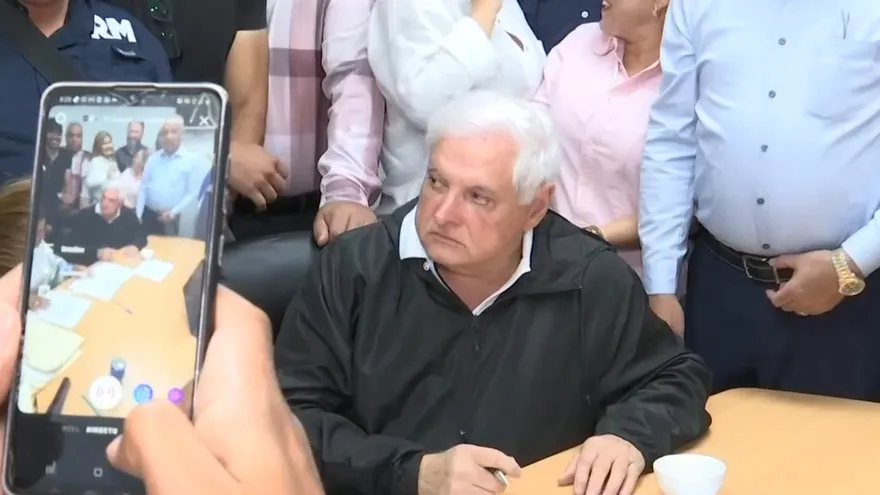 No admiten recurso de casación a expresidente Martinelli, deberá pagar condena de 10 años