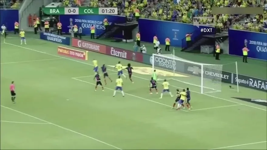 Brasil venció 2-1 a Colombia