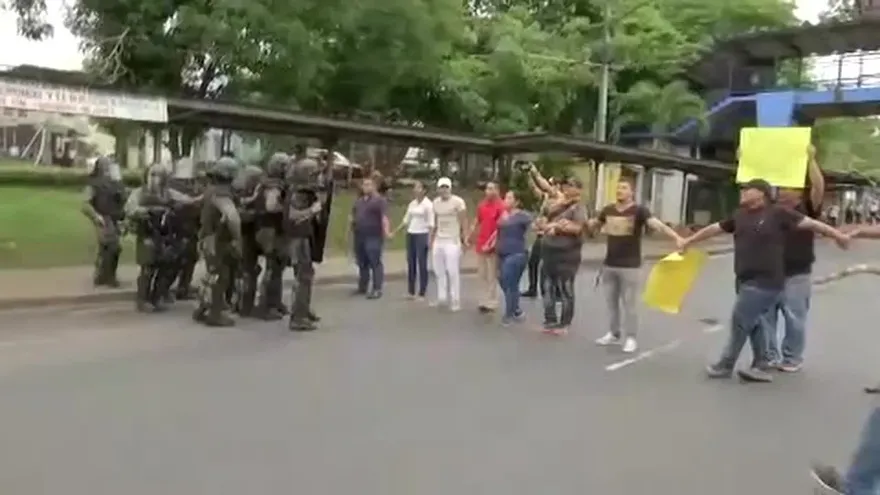 Antimotines llegan a sofocar protestas en la UP