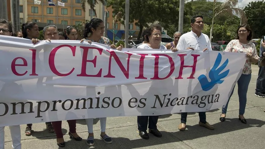 "El Cenidh no son cuatro paredes, unos muebles, una sola persona, Cenidh es toda #Nicaragua que exige justicia, libertad, democracia y derechos humanos #Nonoscallarán", publicó la ONG, en su cuenta en Twitter
