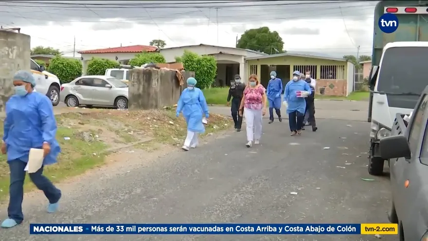 Estafadores llaman a residencias ofreciendo vacunas contra la covid-19