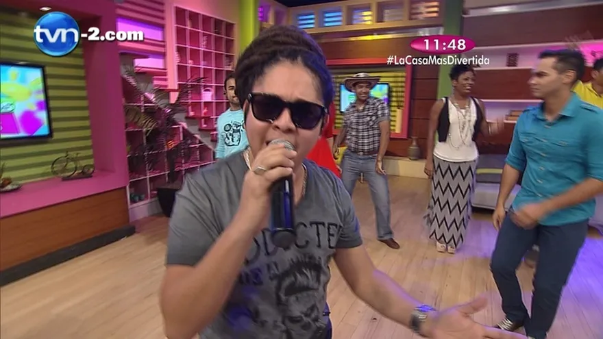 Artista - I-Nesta Llámame