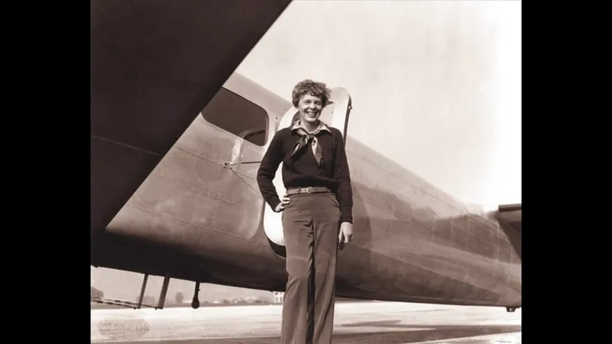Film inédito de la desaparecida aviadora Amelia Earhart
