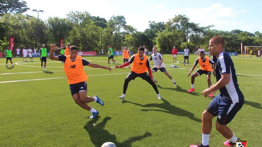 Selección Nacional cumplió esta mañana trabajo de gimnasio y espacio reducido