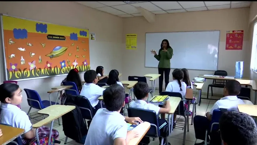 Noticiero AM 7 de agosto de 2017 - Bloque 3