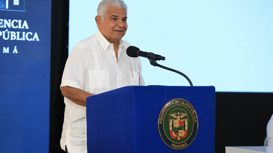 Mulino destaca crecimiento económico de 6.4% y avances en proyectos de agua en el país