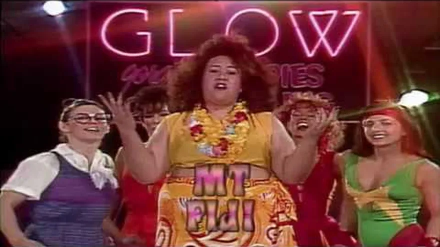 Fallece Montaña Fiji, estrella de la lucha femenina en GLOW