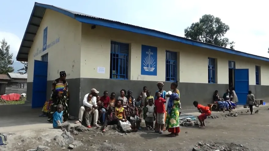 El volcán Nyiragongo sigue rugiendo y Goma está sumida en la angustia