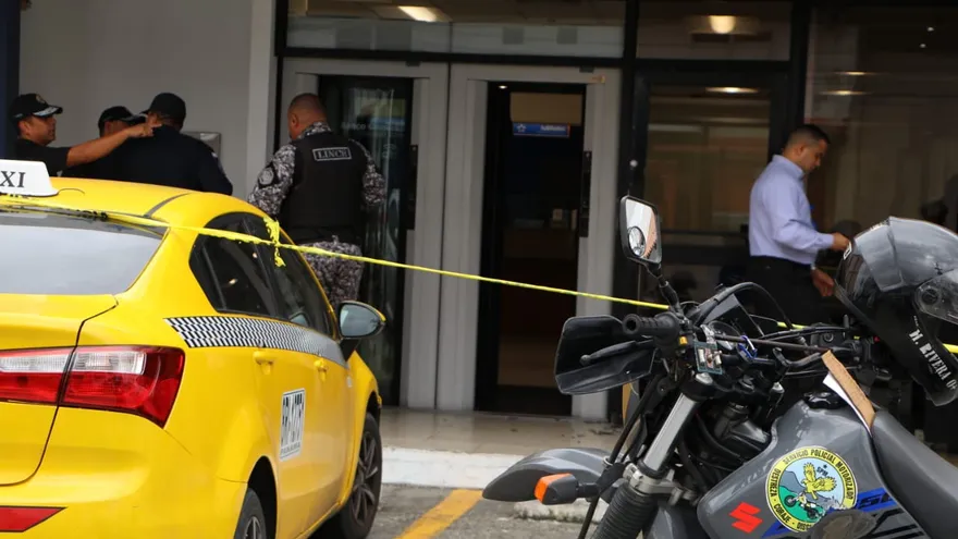 Sucursal de entidad bancaria donde se realizó el robo.