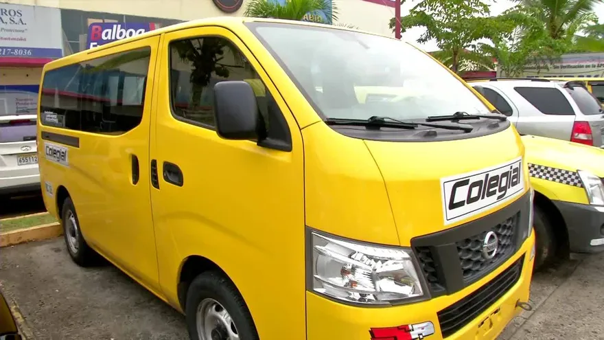 Detectan irregularidades en buses colegiales