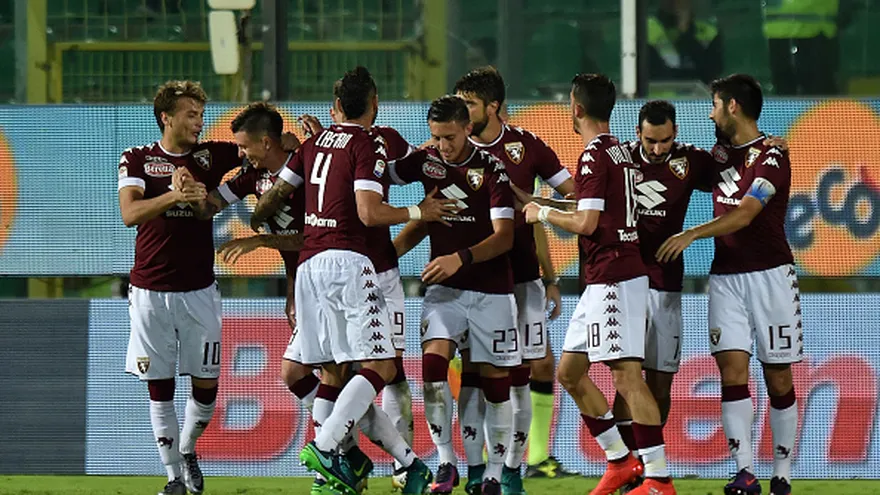 Jugadores del Torino celebran durante el partido ante el Palermo